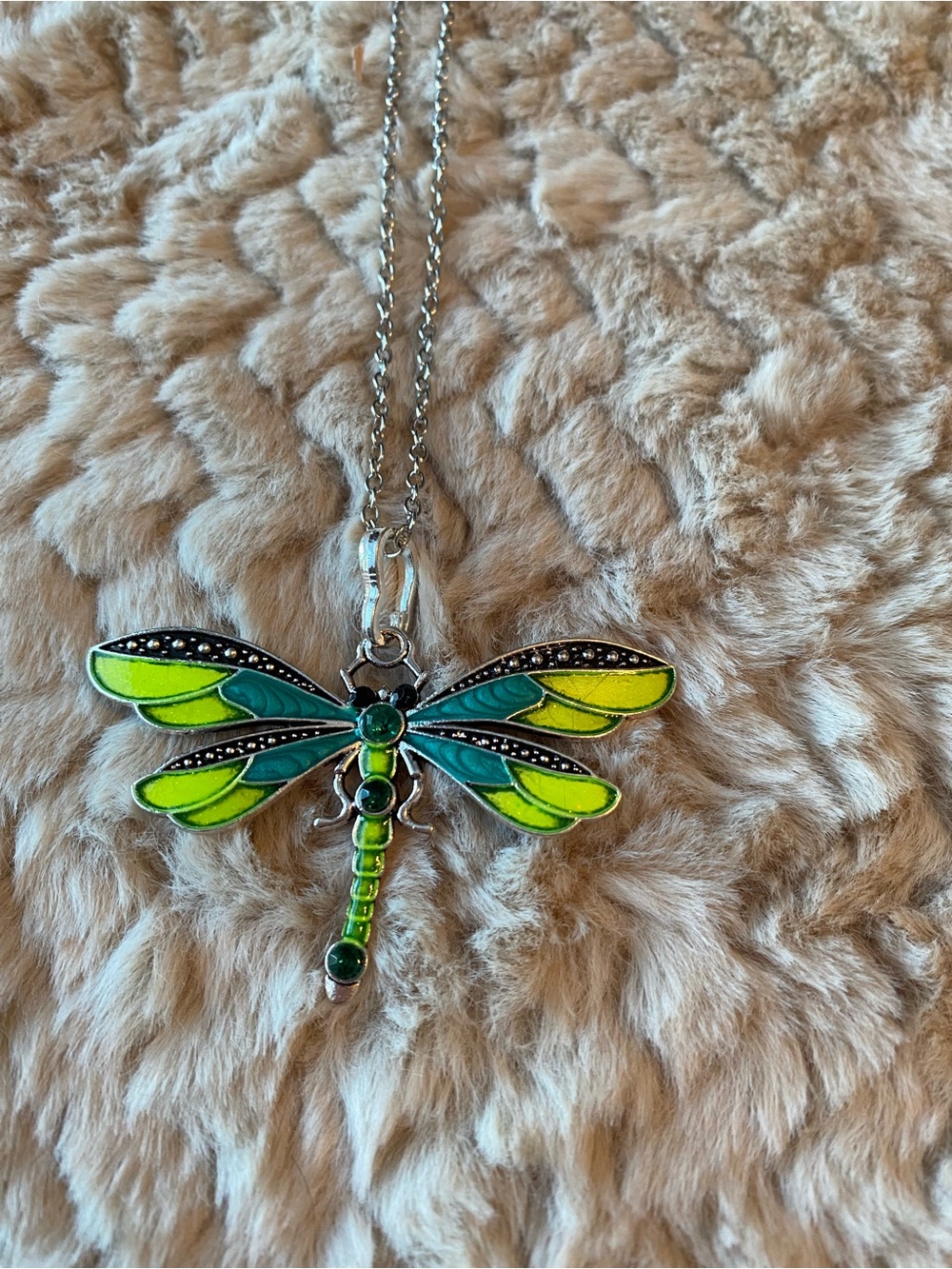 🌸 Dragonfly Pendant - NWOT Teal and Yellow with Adjustable Chain - Picture 4 of 8